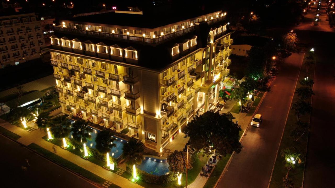 Orbit Hotel Nha Trang Exterior foto
