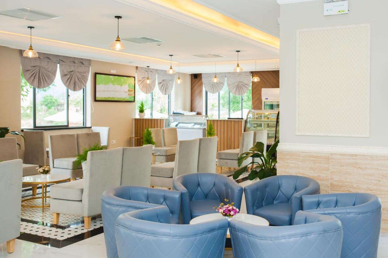 Orbit Hotel Nha Trang Exterior foto